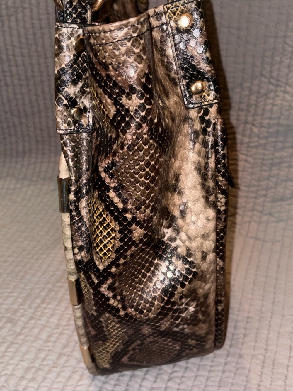 Jessica Simpson Women's Sadie 4 Poster Tote Bag, Shoulder Bag Snake NWOT - Picture 8 of 13